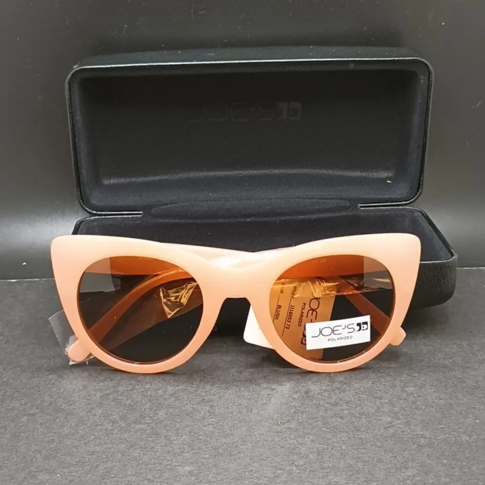 Rose Colored Lenses cat eye polarized sunglasses with case